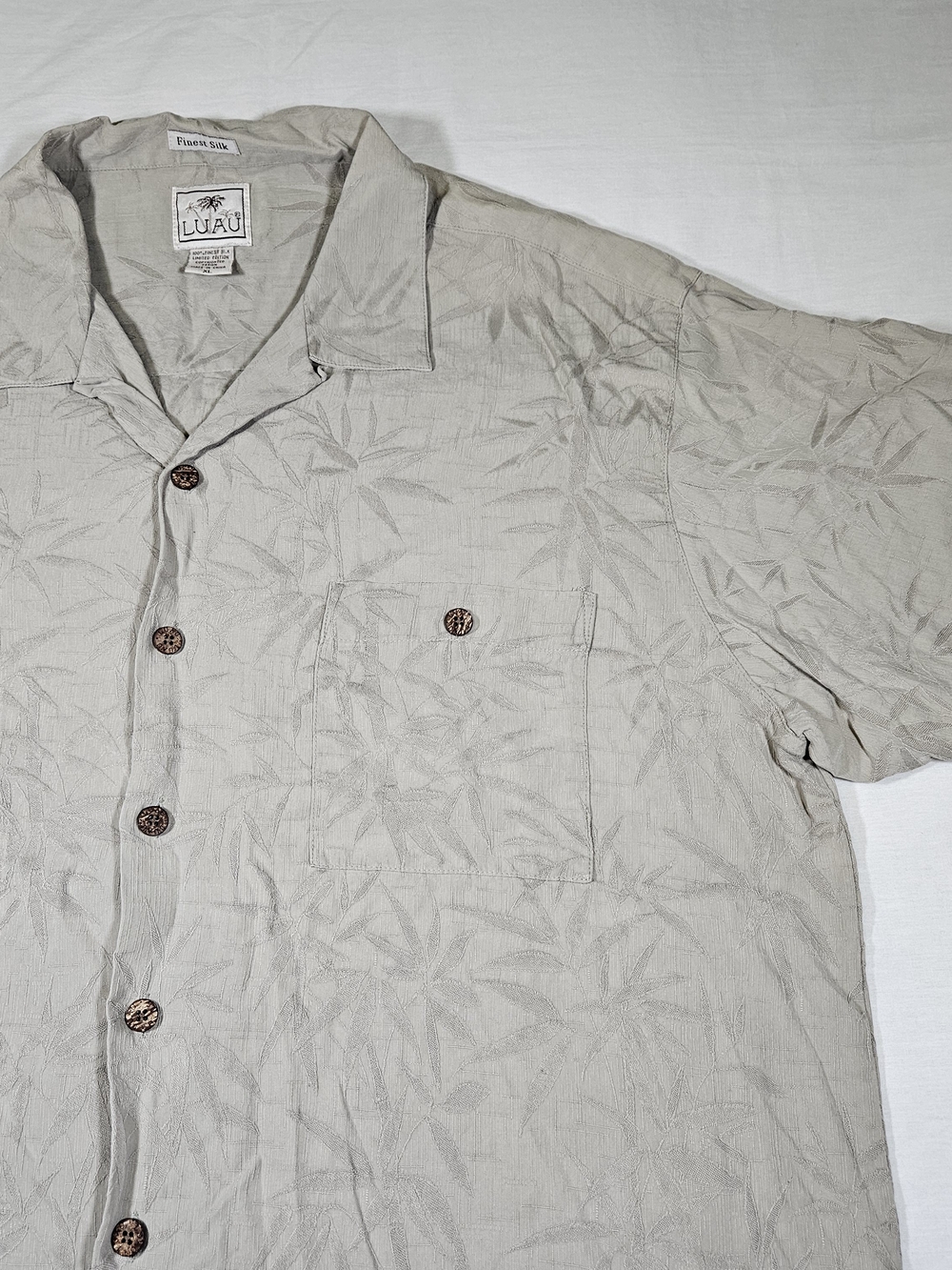 LUAU Men's 100% Finest Silk Shirt XL Beige Tonal Palm Leaf Hawaiian Button-up